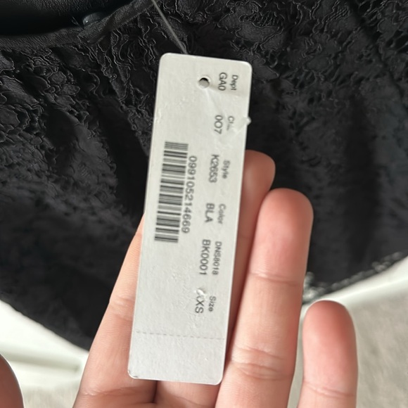 Jcrew lace keyhole top - Picture 6 of 7